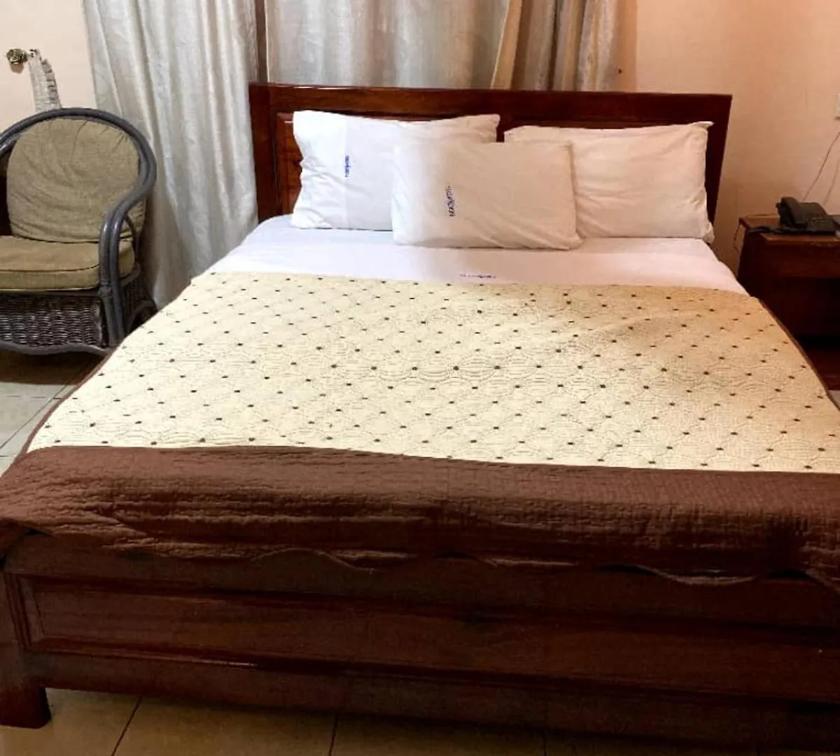 The Tick Hotel Kampala 3*,